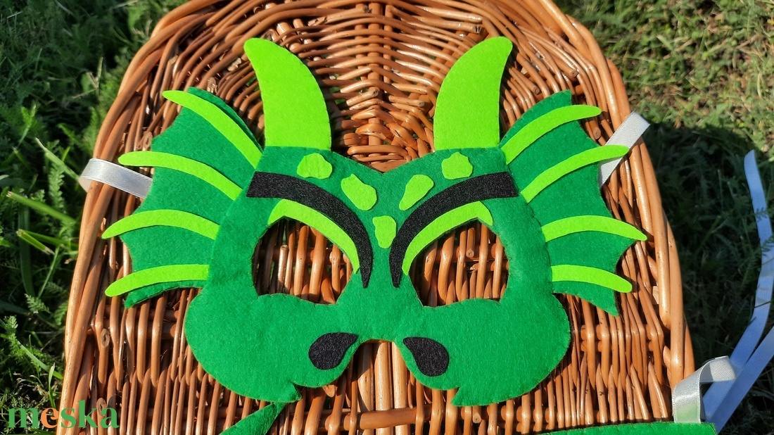Zöld sárkány halloween jelmez fiúknak - ruha & divat - jelmez & álarc - álarc - Meska.hu Zöld sárkány halloween jelmez fiúknak - ruha & divat - jelmez & álarc - álarc - Meska.hu