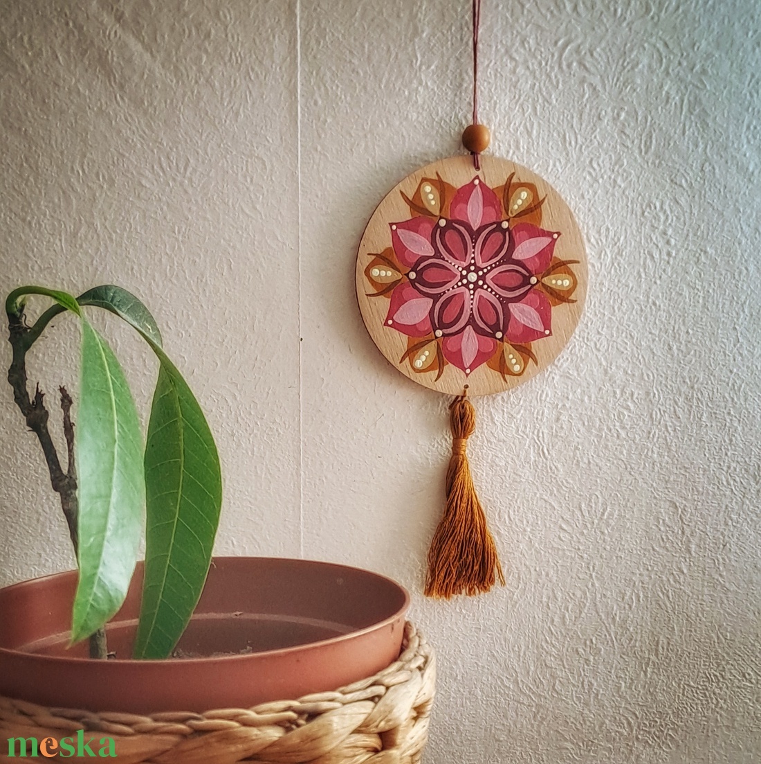 Mandala függő 10 cm átmérőjű dísz rózsaszín-sárga - otthon & életmód - dekoráció - fali és függő dekoráció - falra akasztható dekor - Meska.hu Mandala függő 10 cm átmérőjű dísz rózsaszín-sárga - otthon & életmód - dekoráció - fali és függő dekoráció - falra akasztható dekor - Meska.hu