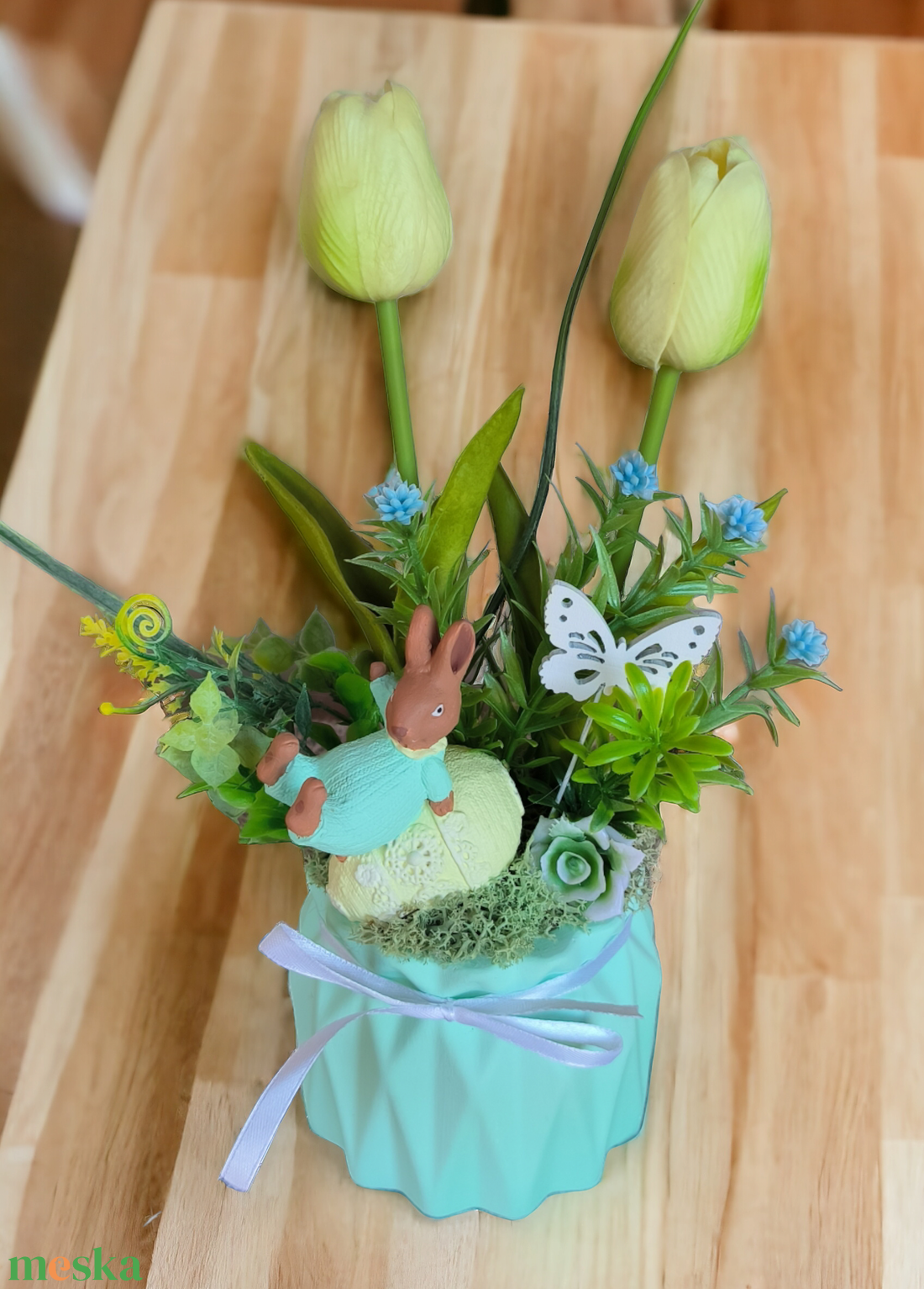 Nyuszika tojással, tavaszi dekoráció  zöld - esküvő - dekoráció - asztaldísz - Meska.hu