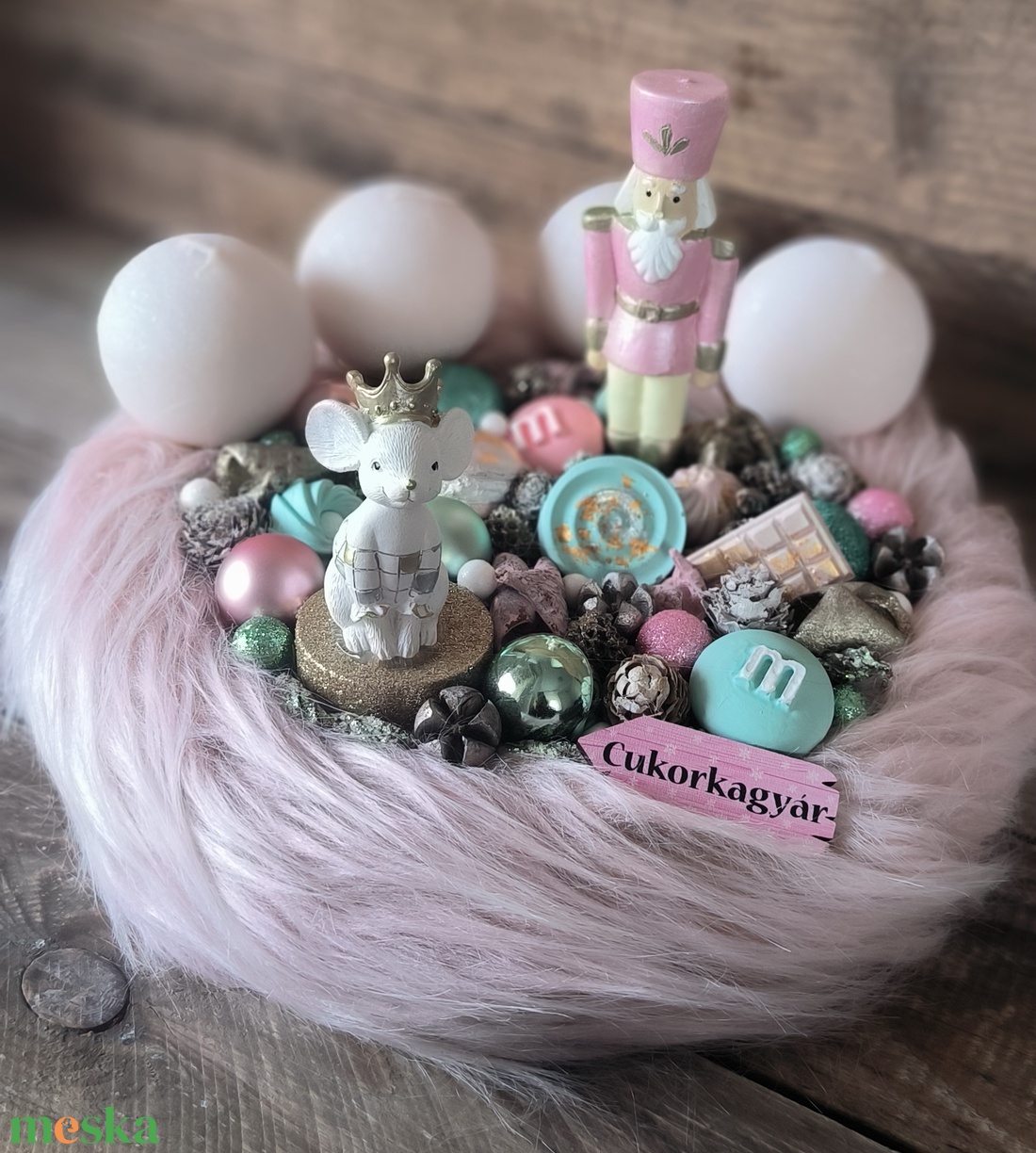 Cukorkagyár adventi koszorú - karácsony - adventi díszek - adventi gyertyadíszek és koszorúdíszek - Meska.hu