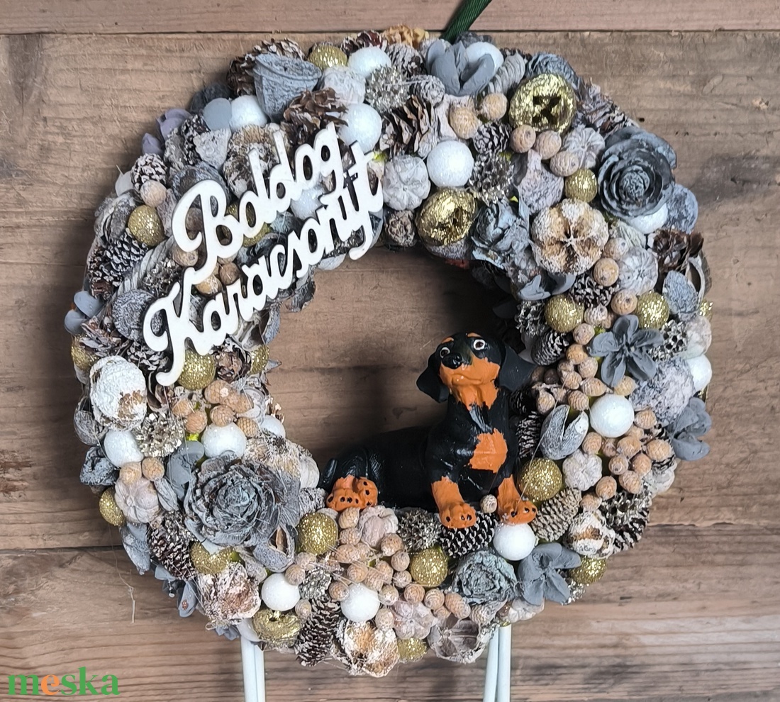 Tacskós téli kopogtató  - otthon & életmód - dekoráció - ajtó- és ablak dekoráció - ajtódísz & kopogtató - Meska.hu