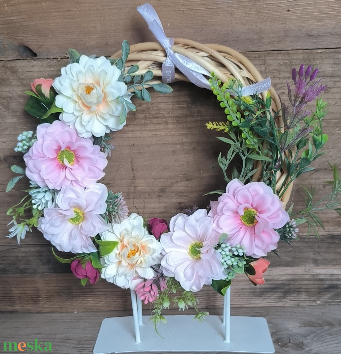 Virágos tavaszi kopogtató - otthon & életmód - dekoráció - ajtó- és ablak dekoráció - ajtódísz & kopogtató - Meska.hu