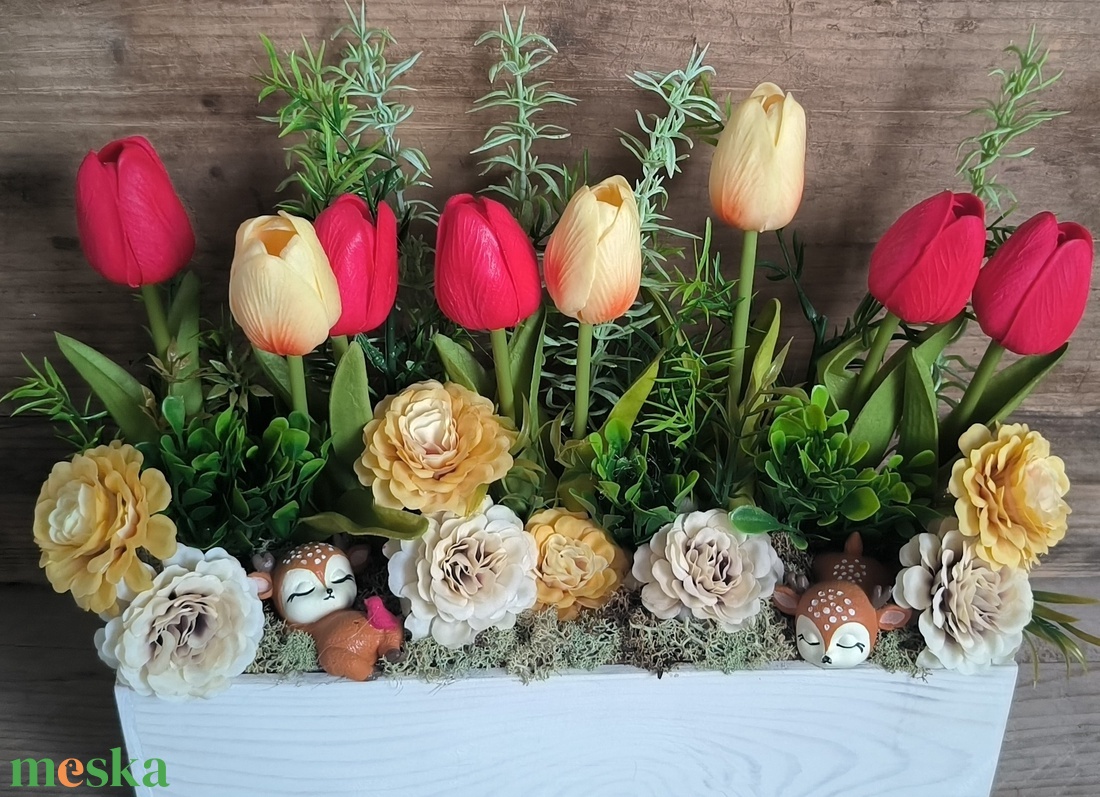 Alvó őzikék tavaszi ládika - otthon & életmód - virágdekoráció - virágdíszek - asztali virágdísz - Meska.hu