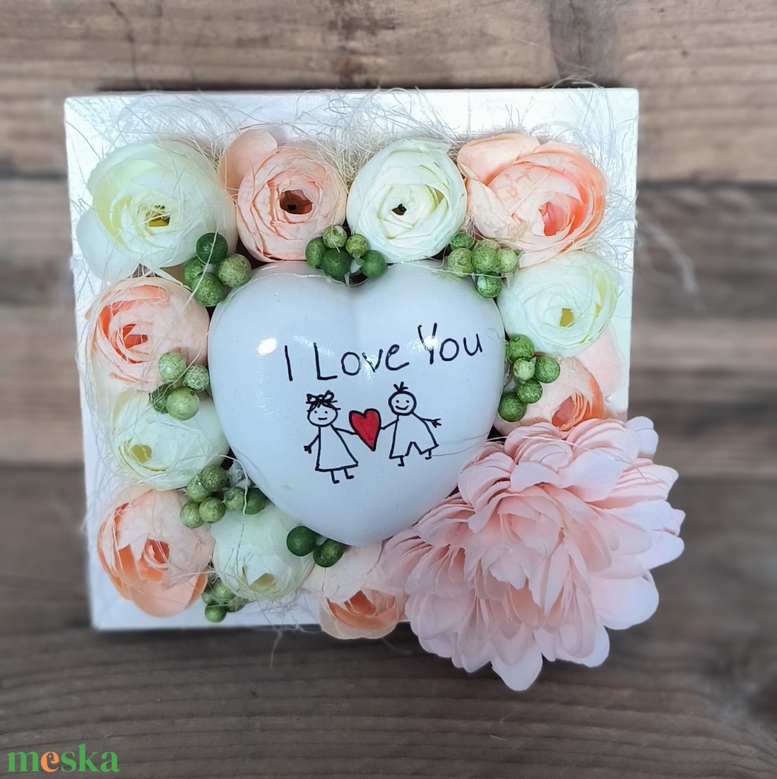 I love you � szív virágos keretben - esküvő - emlék & ajándék - köszönőajándék - Meska.hu