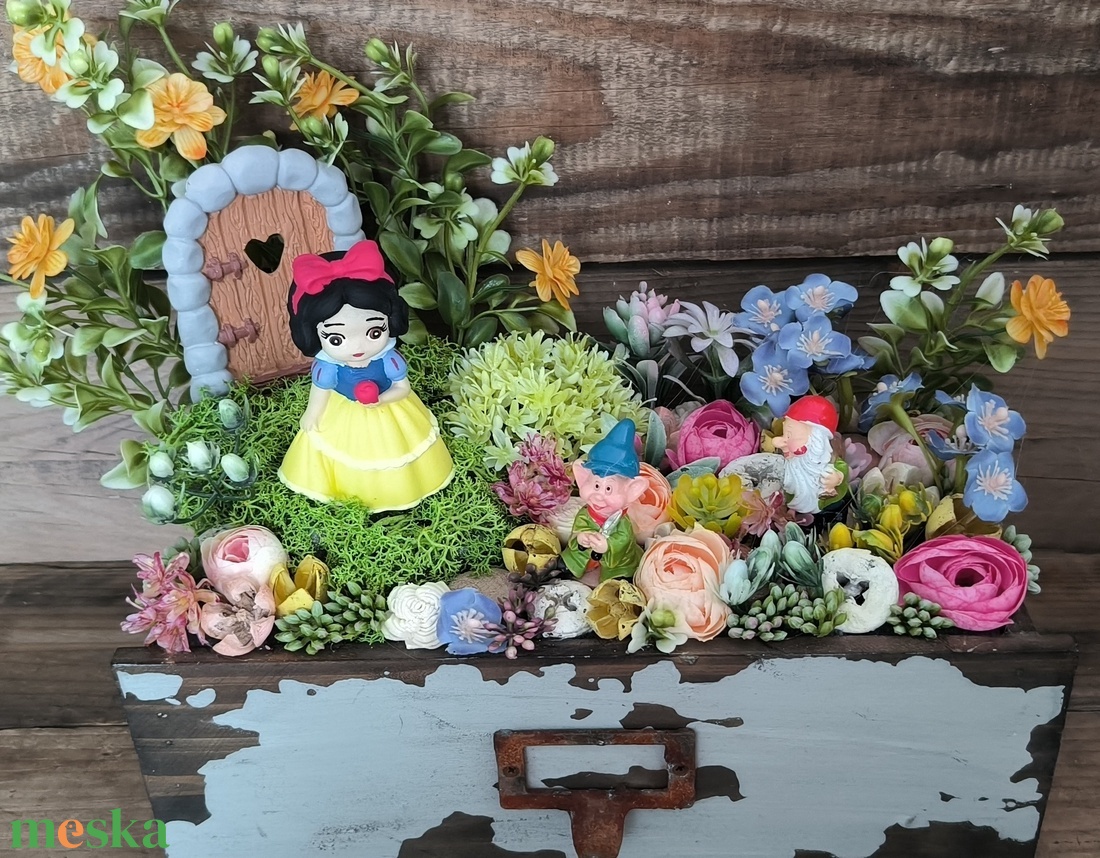 � Disney � Hófehérke tavaszi mesedekor � - otthon & életmód - dekoráció - húsvéti asztaldíszek - Meska.hu