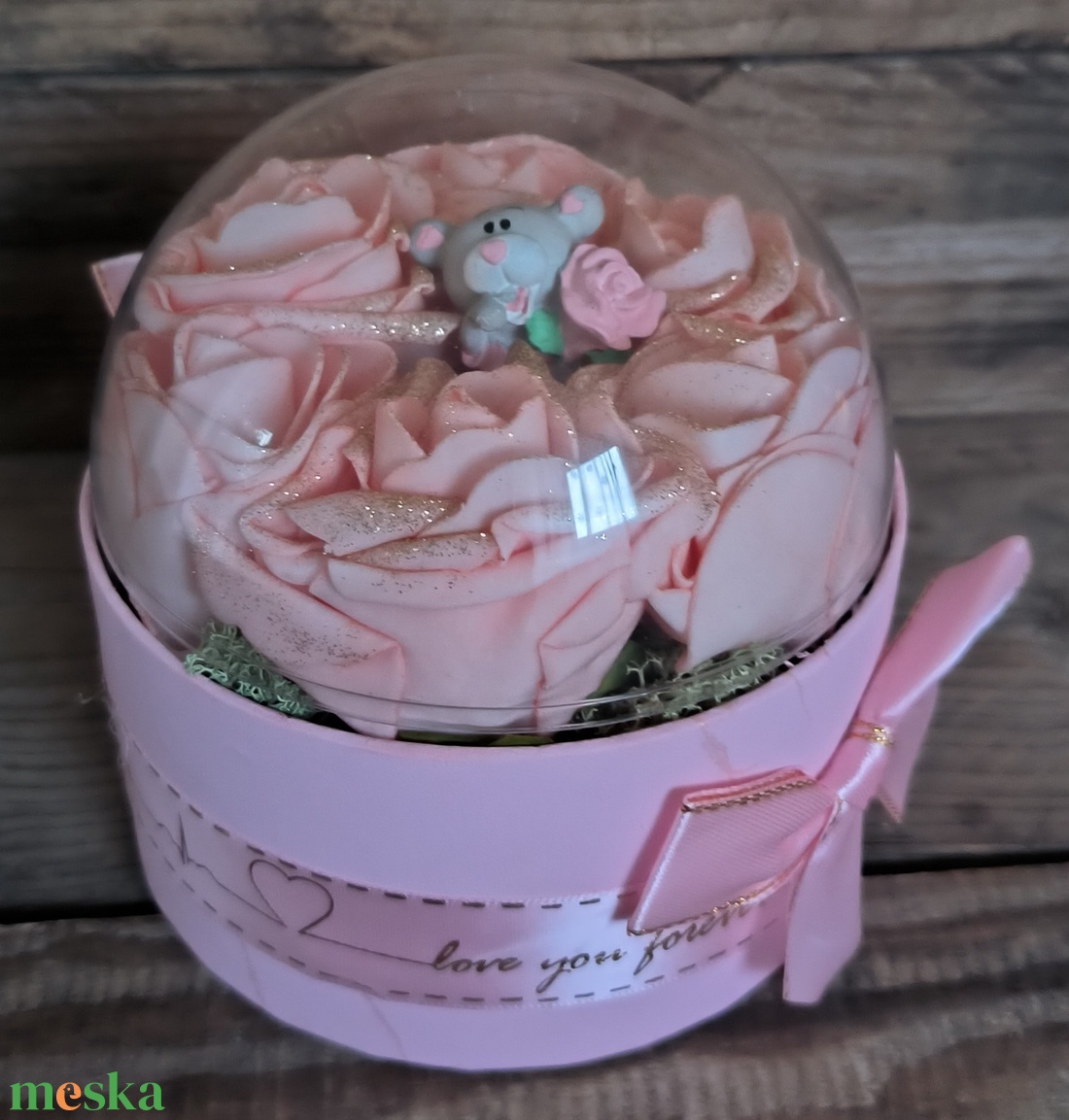 Macis rózsabox, búrával - otthon & életmód - virágdekoráció - virágok - virágbox - Meska.hu