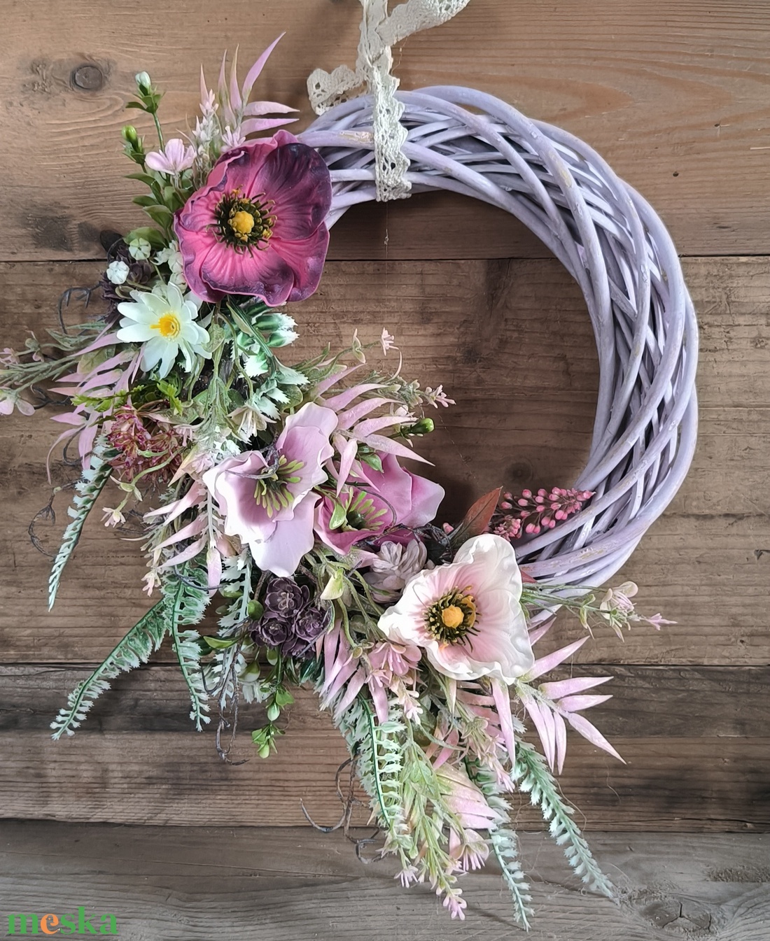 Tavaszi kopogtató, lila - otthon & életmód - dekoráció - ajtó- és ablak dekoráció - ajtódísz & kopogtató - Meska.hu