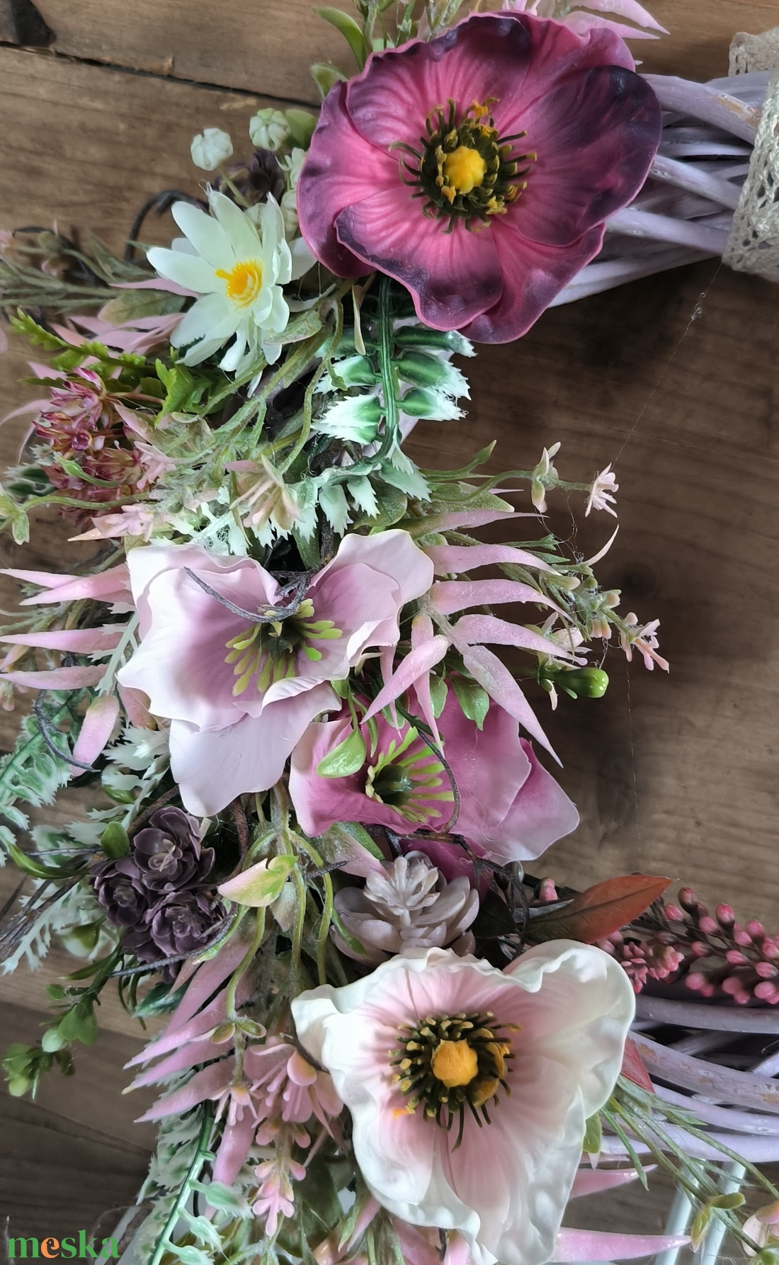 Tavaszi kopogtató, lila - otthon & életmód - dekoráció - ajtó- és ablak dekoráció - ajtódísz & kopogtató - Meska.hu