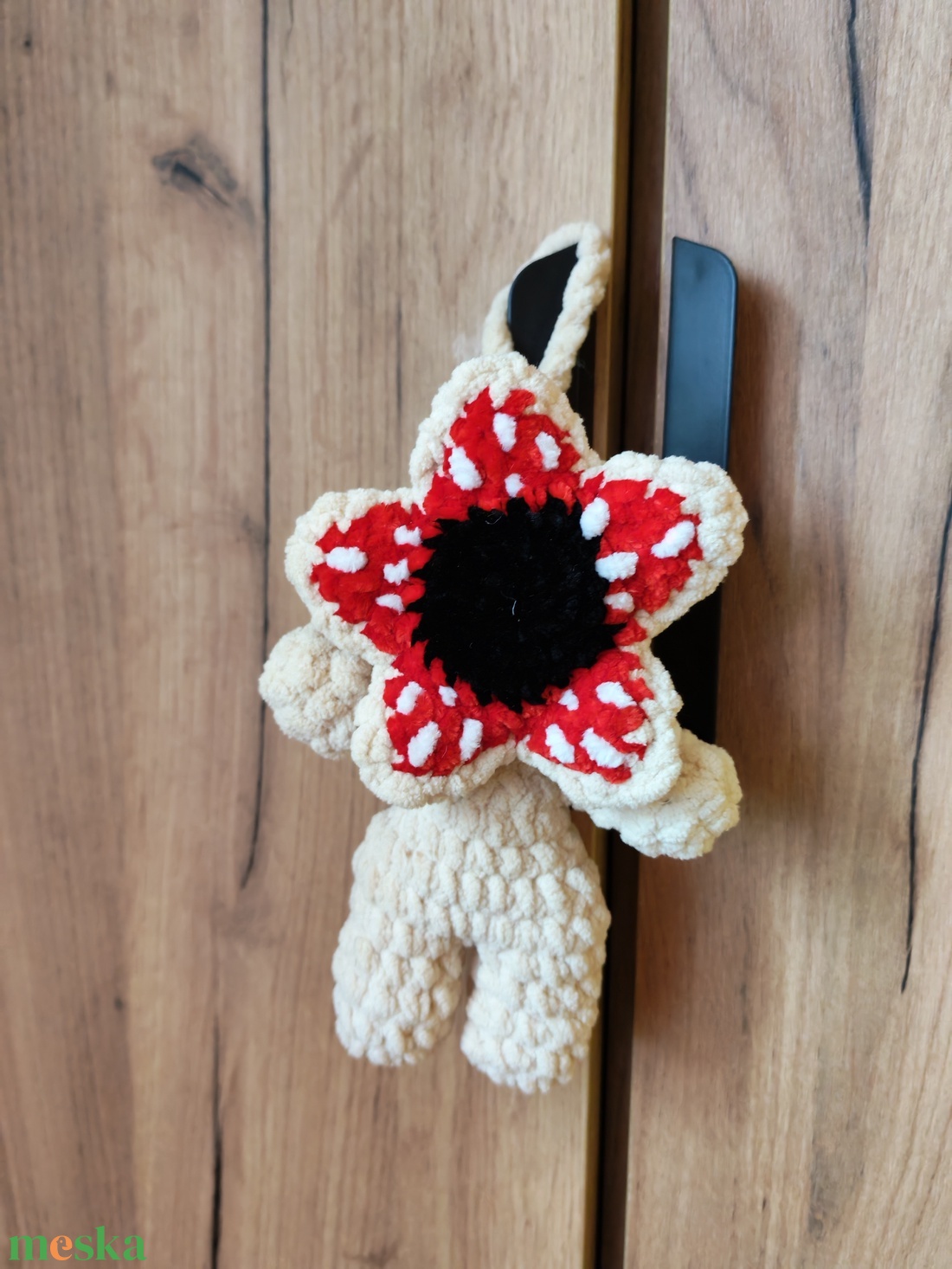 Demagorgon baby - táska & tok - kulcstartó & táskadísz - táskaakasztó - Meska.hu