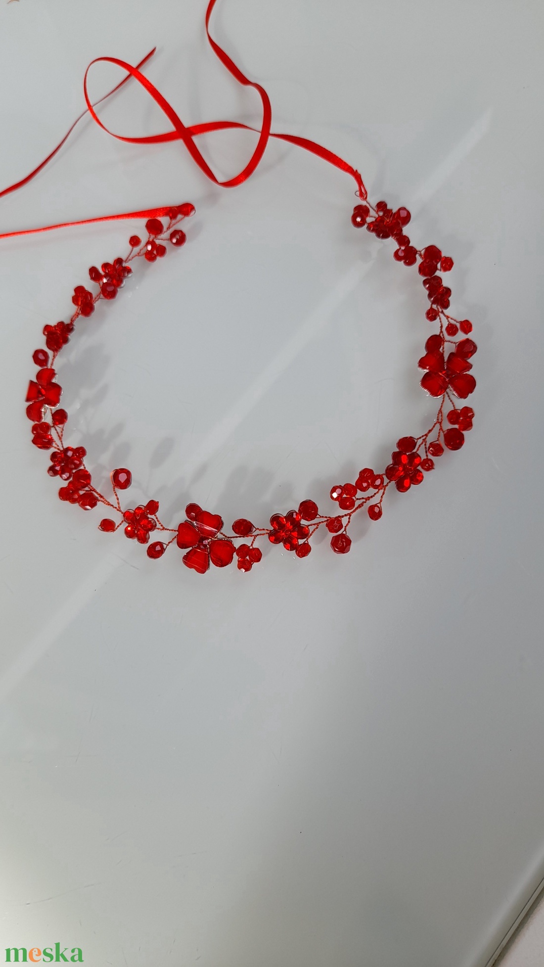 Piros fejdísz  vagy lánc.  - esküvő - hajdísz - fejkoszorú - Meska.hu