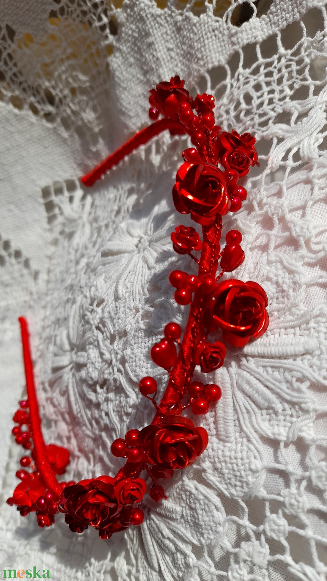 Piros  hajpánt.  - esküvő - hajdísz - hajpánt - Meska.hu