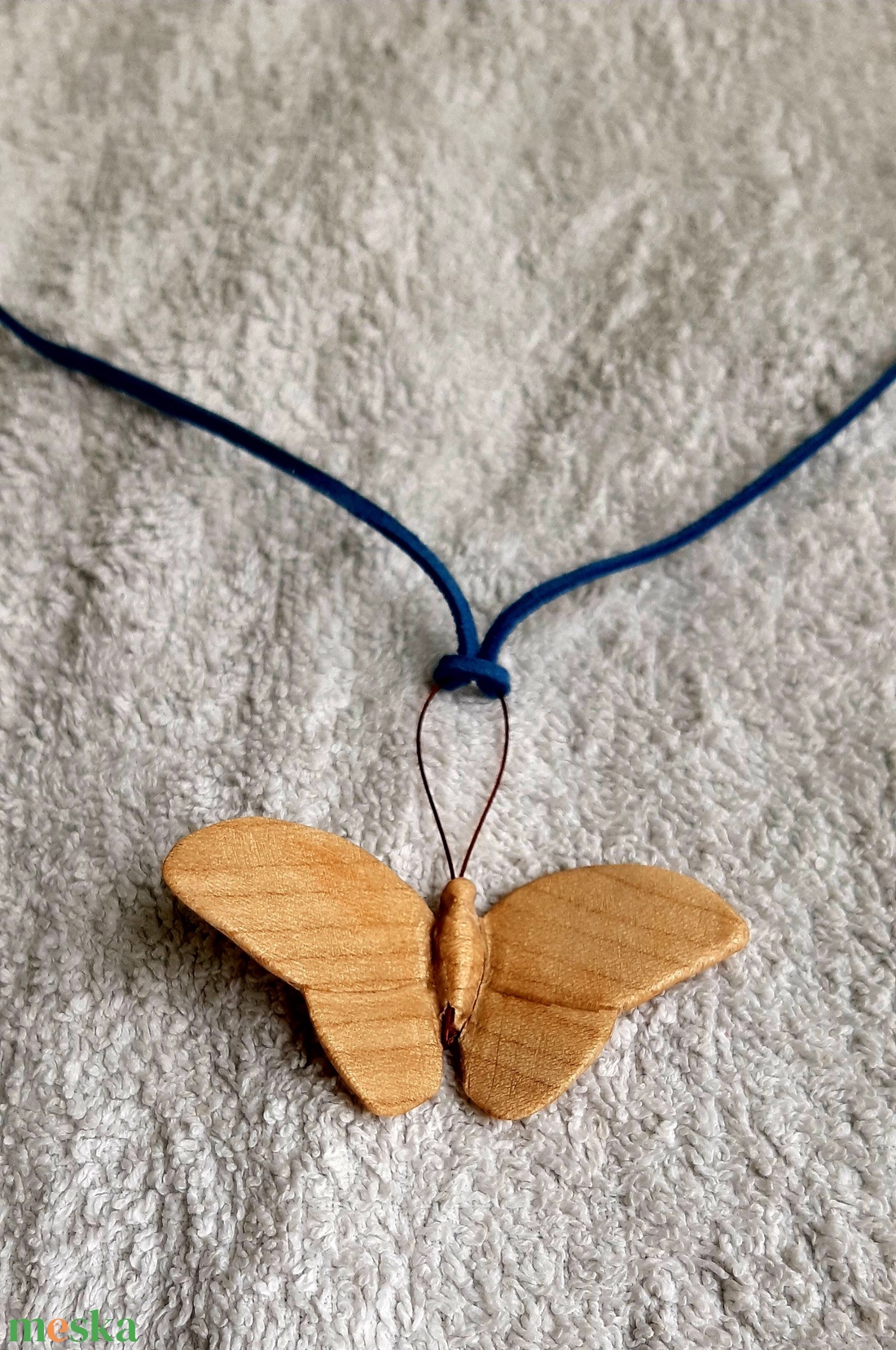 Pillangó - ékszer - kitűző és bross - kitűző - Meska.hu
