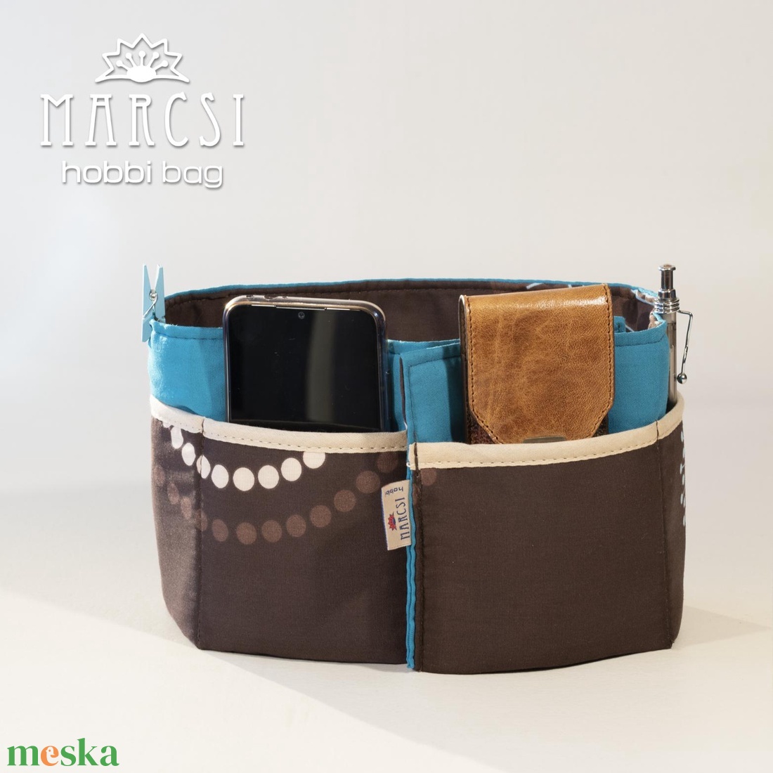 Táskarendező, sok zsebes tároló, neszeszer. Minden táskába kompatibilis. - táska & tok - kézitáska & válltáska - belső rendező - Meska.hu