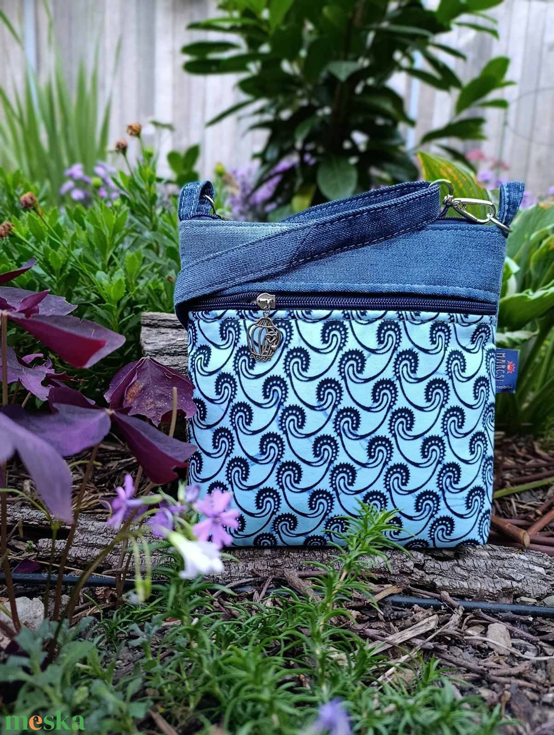 Válltáska, Crossbody, Afrika textil mintás anyagból készült, divatos parti táska, fesztivál táska. - táska & tok - kézitáska & válltáska - vállon átvethető táska - Meska.hu Válltáska, Crossbody, Afrika textil mintás anyagból készült, divatos parti táska, fesztivál táska. - táska & tok - kézitáska & válltáska - vállon átvethető táska - Meska.hu