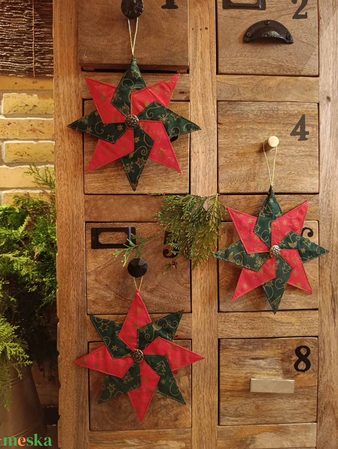 Karácsonyi textil csillag, dekoráció  - karácsony - karácsonyi lakásdekoráció - karácsonyfadíszek - Meska.hu
