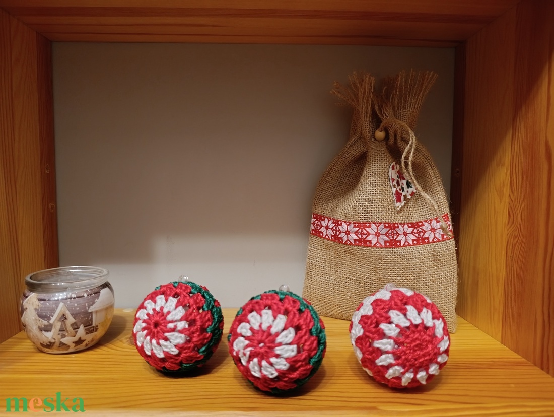 3 db horgolt karácsonyi gömb, karácsonyi dekoráció  - karácsony - karácsonyi lakásdekoráció - karácsonyfadíszek - Meska.hu
