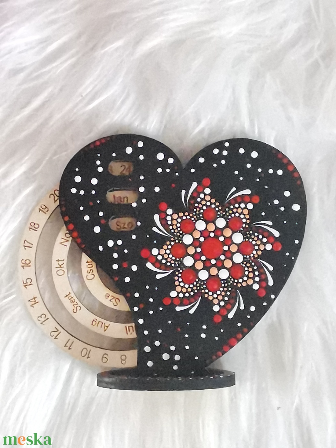 Szív alakú mini öröknaptár  - otthon & életmód - dekoráció - fali és függő dekoráció - falinaptár & öröknaptár - Meska.hu