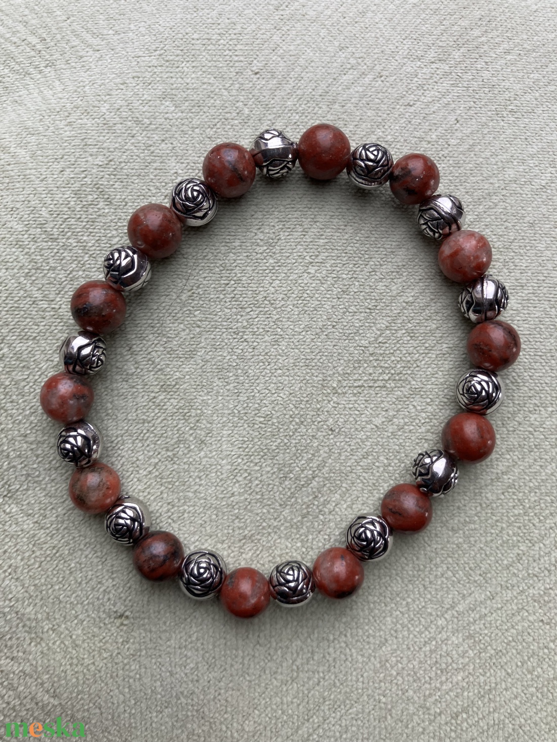 Vörös jáspis ásványkarkötő - ékszer - karkötő - ásványkarkötő - Meska.hu