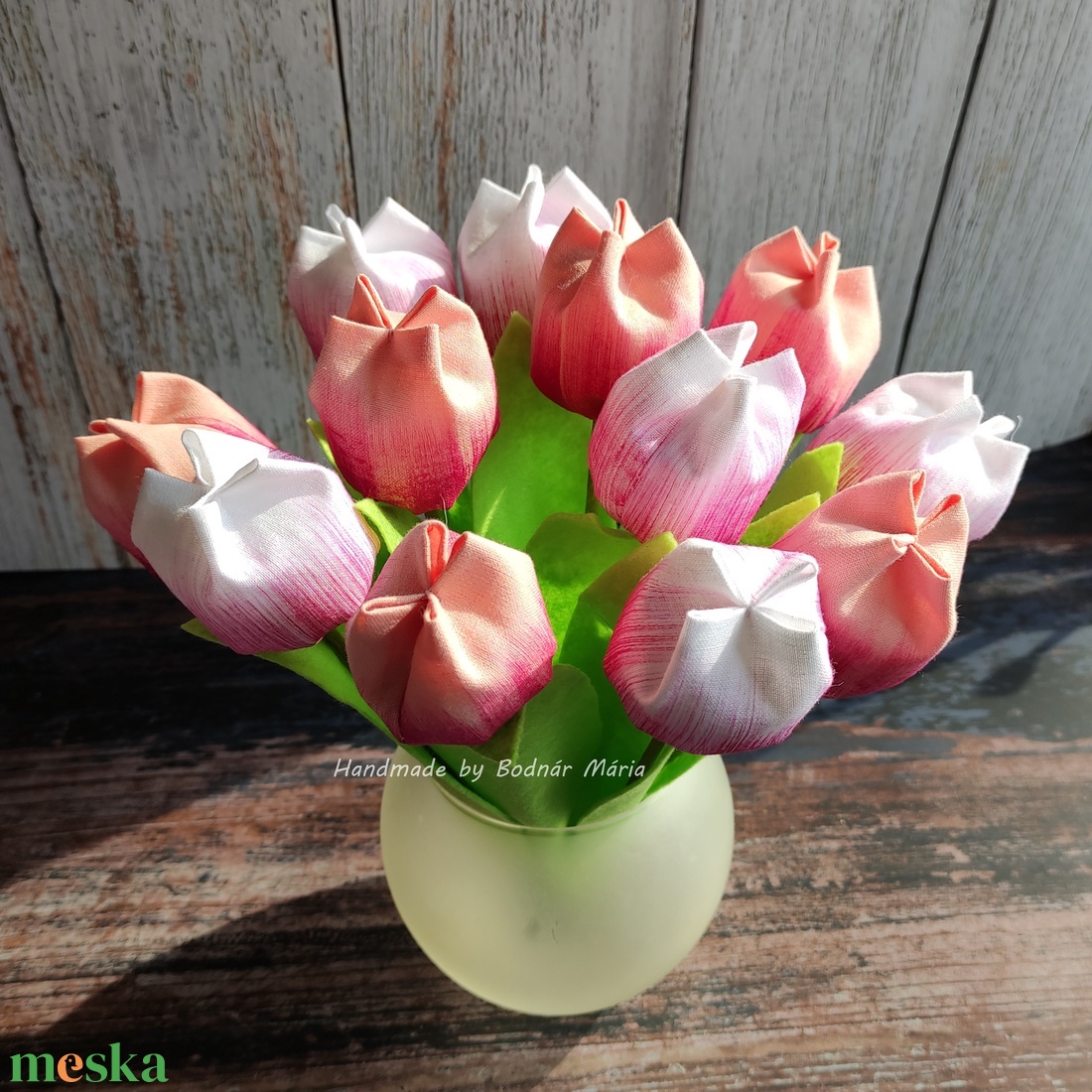 Festett textil tulipánok (12 szál/cs, fehér-, korall-pink), örökcsokor - otthon & lakás - dekoráció - virágdísz és tartó - csokor & virágdísz - Meska.hu