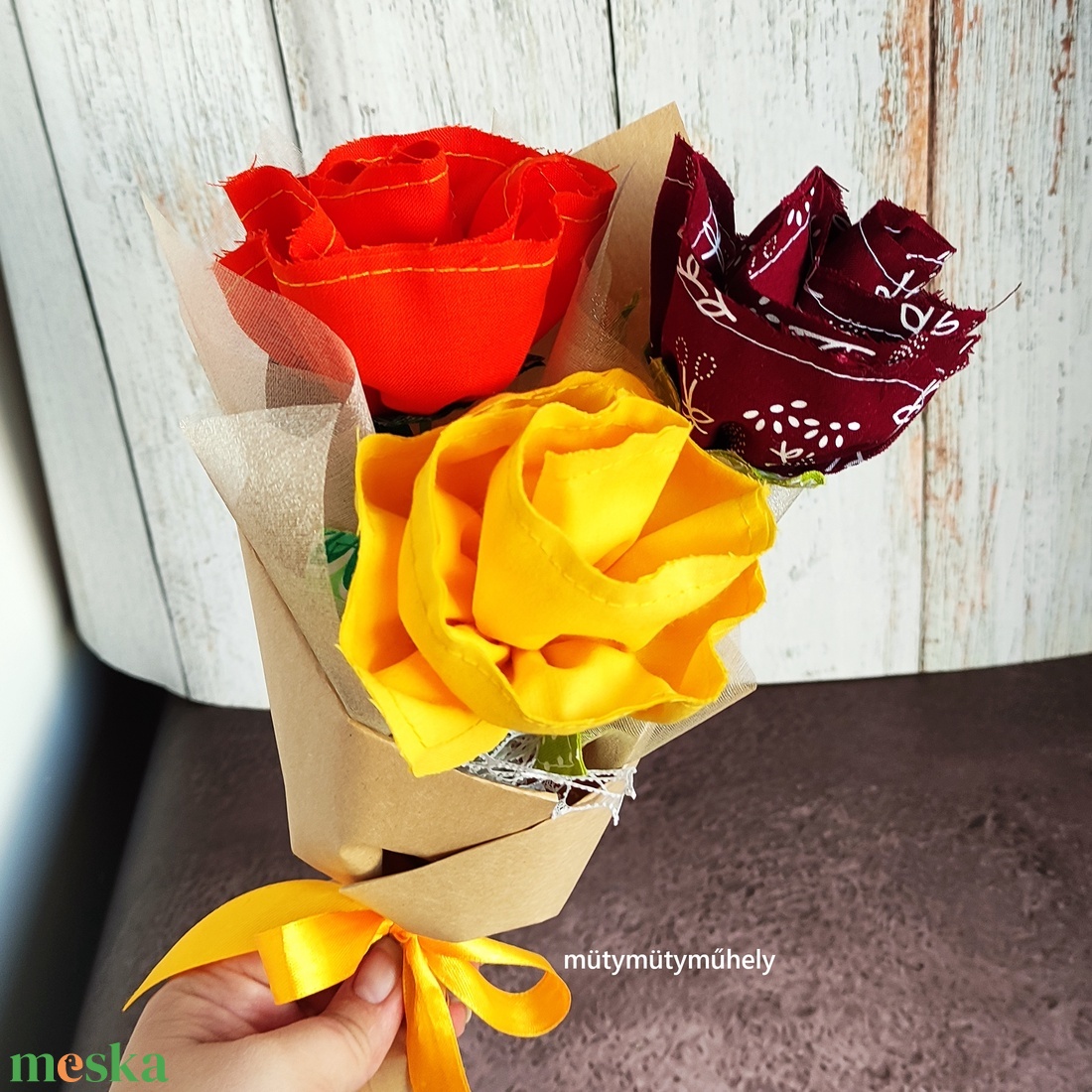 Textil rózsa 3 db/cs (többféle szín) - otthon & életmód - dekoráció - virágdísz és tartó - csokor & virágdísz - Meska.hu