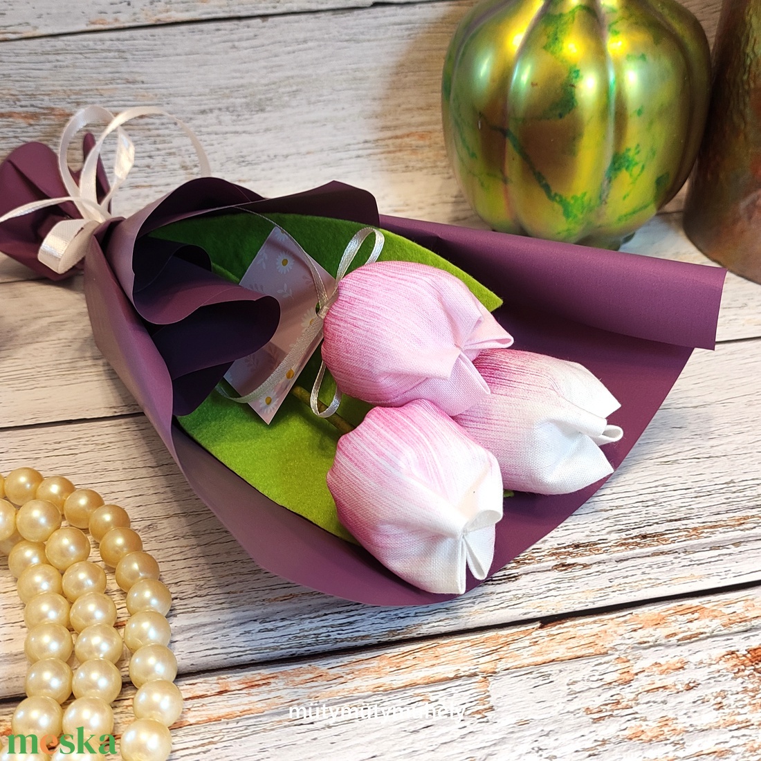 Festett textil tulipán csokor, 3 szál/cs, örökcsokor, többféles szín - otthon & életmód - dekoráció - virágdísz és tartó - csokor & virágdísz - Meska.hu