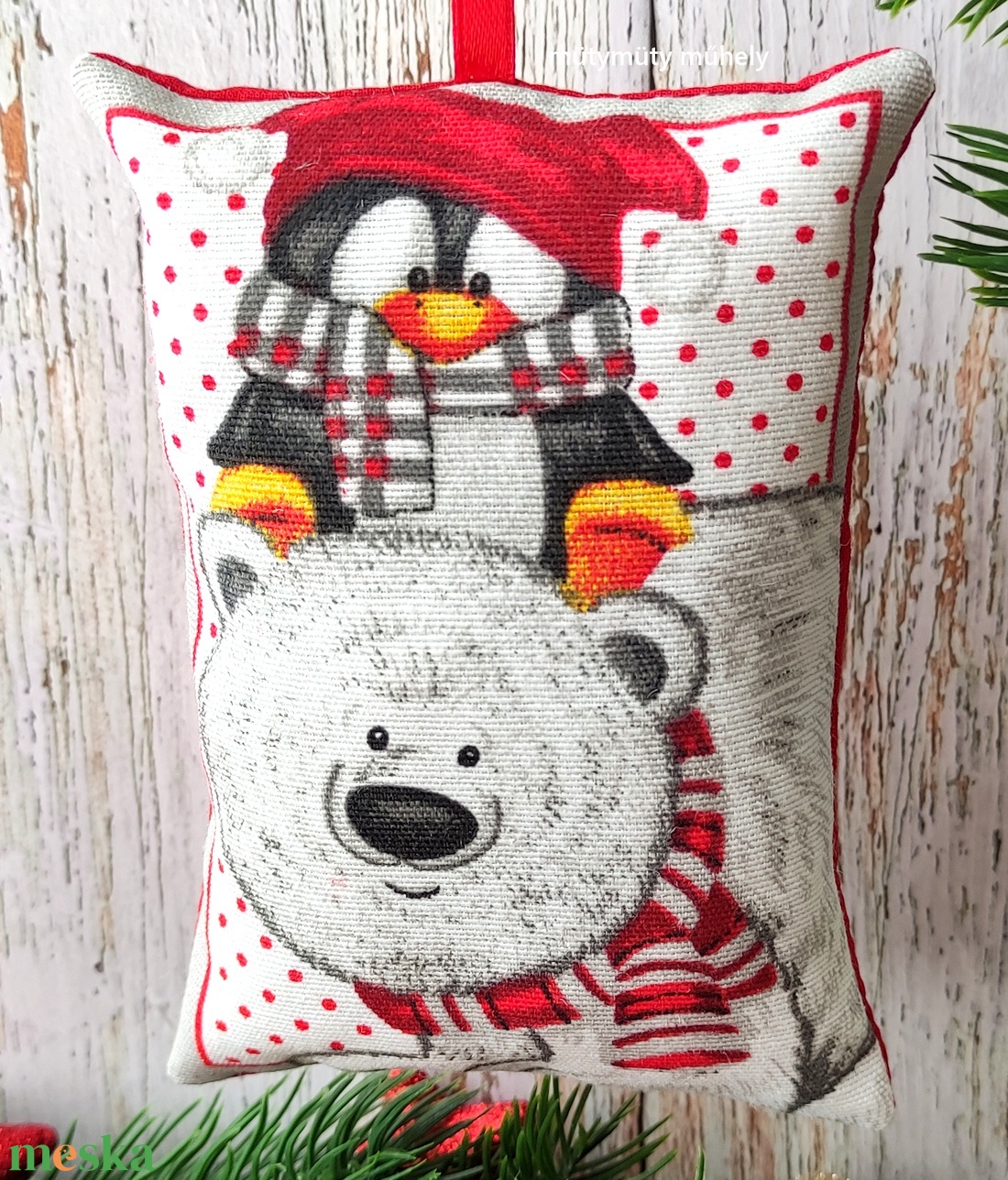 Pingvin és jegesmedve, karácsonyi dekoráció, ajándék, kísérőajándék, téli ajándék, dekoráció - Többféle - karácsony - karácsonyi lakásdekoráció - karácsonyi lakásdíszek - Meska.hu