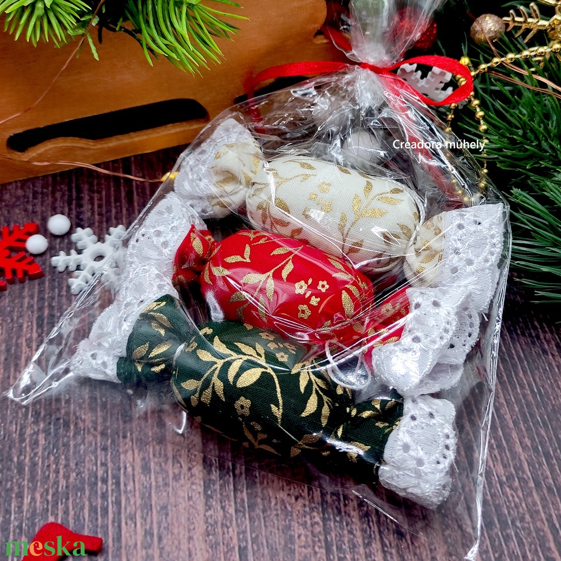 ÚJ! Textil szaloncukor, krém-piros-zöld - többféle 6 db/cs - karácsony - karácsonyi lakásdekoráció - karácsonyfadíszek - Meska.hu