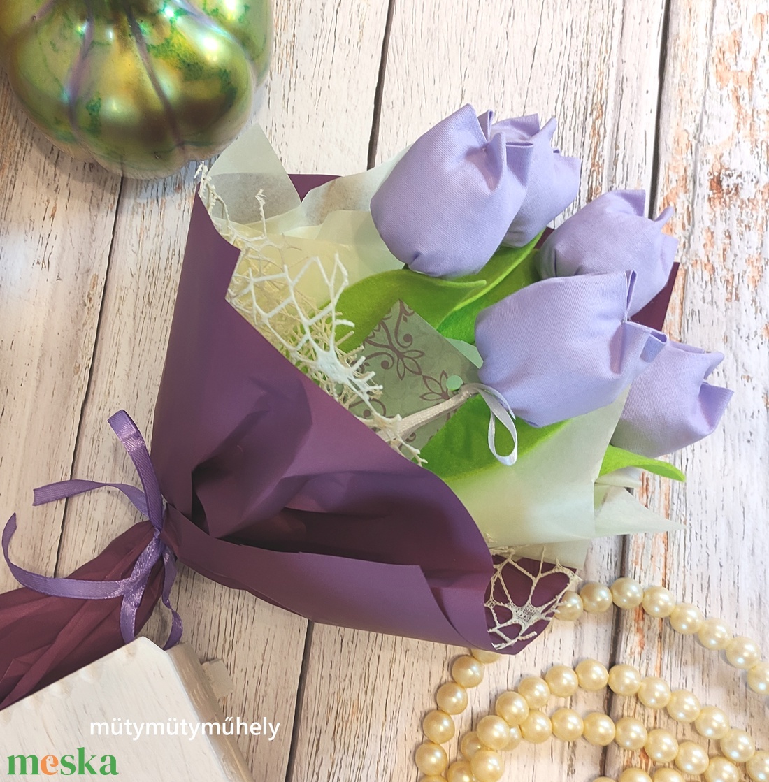 Tulipán csokor, egyszínű örök csokor, 5 szál/cs, egyedi szín - otthon & életmód - dekoráció - virágdísz és tartó - csokor & virágdísz - Meska.hu Tulipán csokor, egyszínű örök csokor, 5 szál/cs, egyedi szín - otthon & életmód - dekoráció - virágdísz és tartó - csokor & virágdísz - Meska.hu
