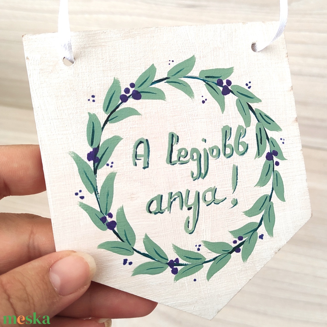 Feliratos tábla, A legjobb anya felirattal - otthon & életmód - dekoráció - fali és függő dekoráció - felirat - Meska.hu Feliratos tábla, A legjobb anya felirattal - otthon & életmód - dekoráció - fali és függő dekoráció - felirat - Meska.hu