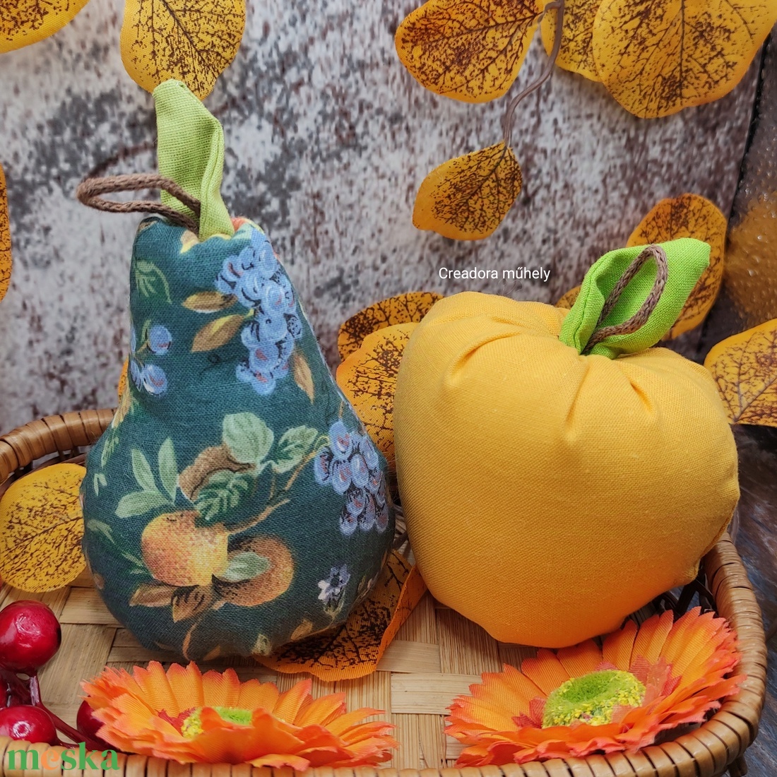 Alma és körte textil dekoráció, többféle - otthon & életmód - dekoráció - dísztárgy - Meska.hu Alma és körte textil dekoráció, többféle - otthon & életmód - dekoráció - dísztárgy - Meska.hu