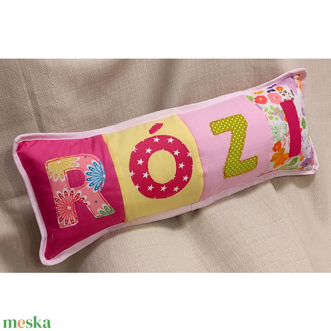 Neves párna, feliratos párna, pink-rózsaszín, több méret - otthon & életmód - babaszoba, gyerekszoba - gyerek díszpárna - Meska.hu Neves párna, feliratos párna, pink-rózsaszín, több méret - otthon & életmód - babaszoba, gyerekszoba - gyerek díszpárna - Meska.hu