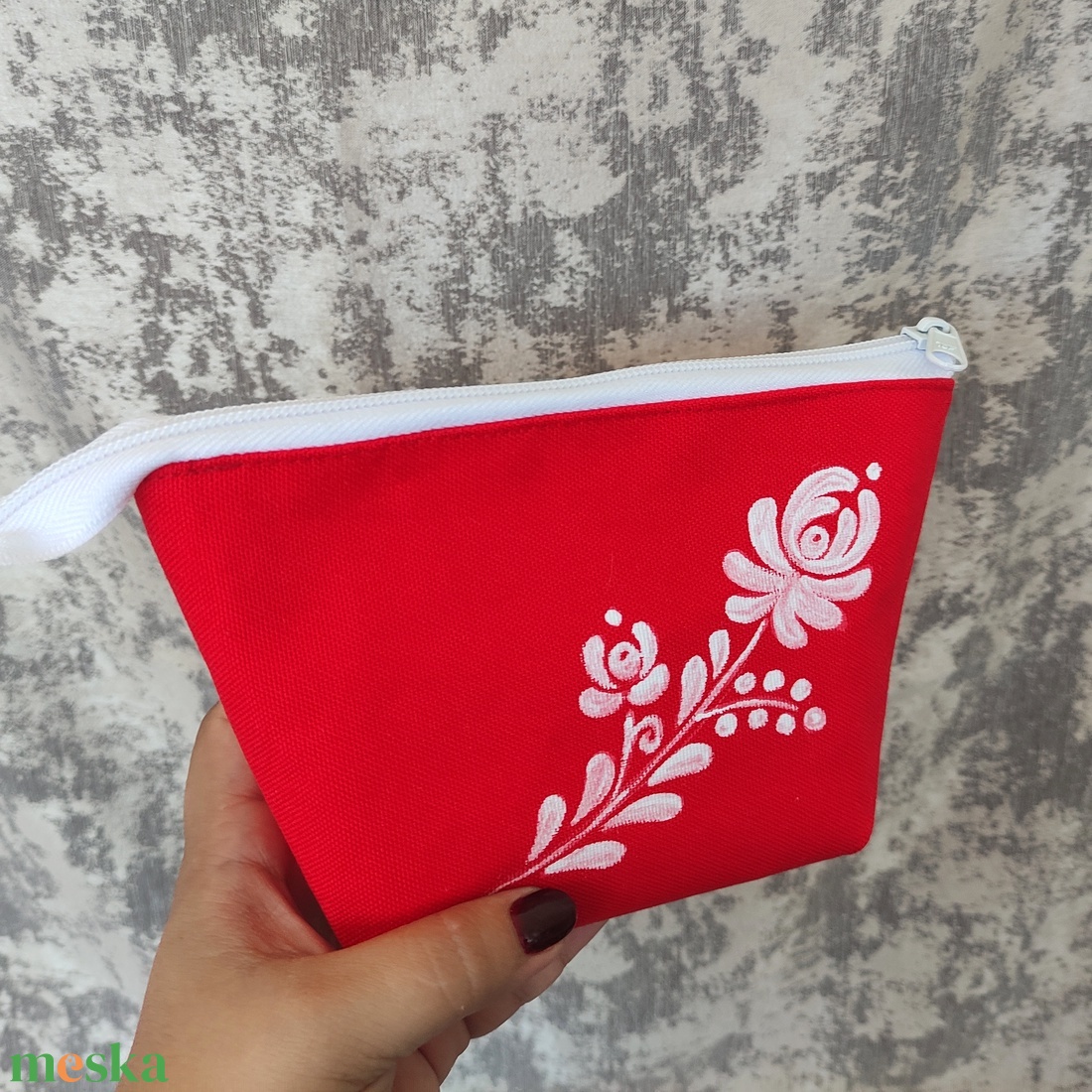 Virágos neszeszer, kézzel festett matyó mintás neszeszer - táska & tok - neszesszer - Meska.hu