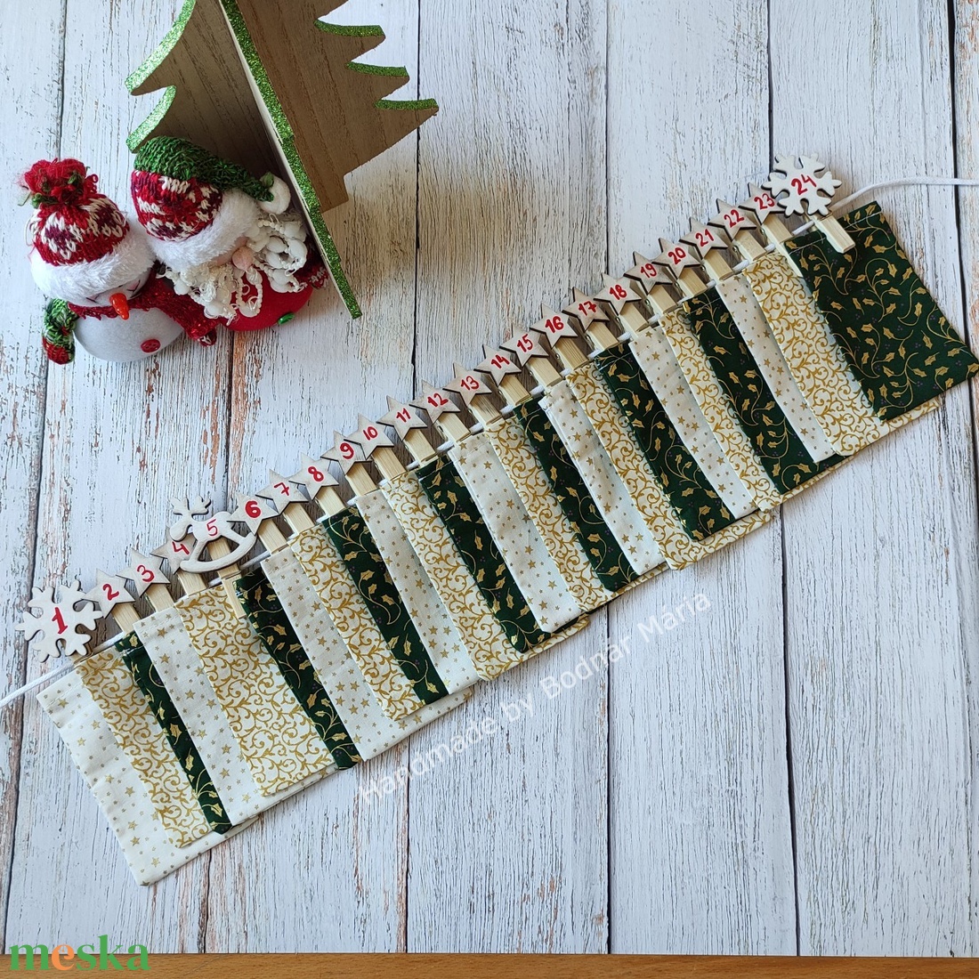 Adventi naptár, krém-zöld-arany, többféle - karácsony - adventi díszek - adventi naptár - Meska.hu