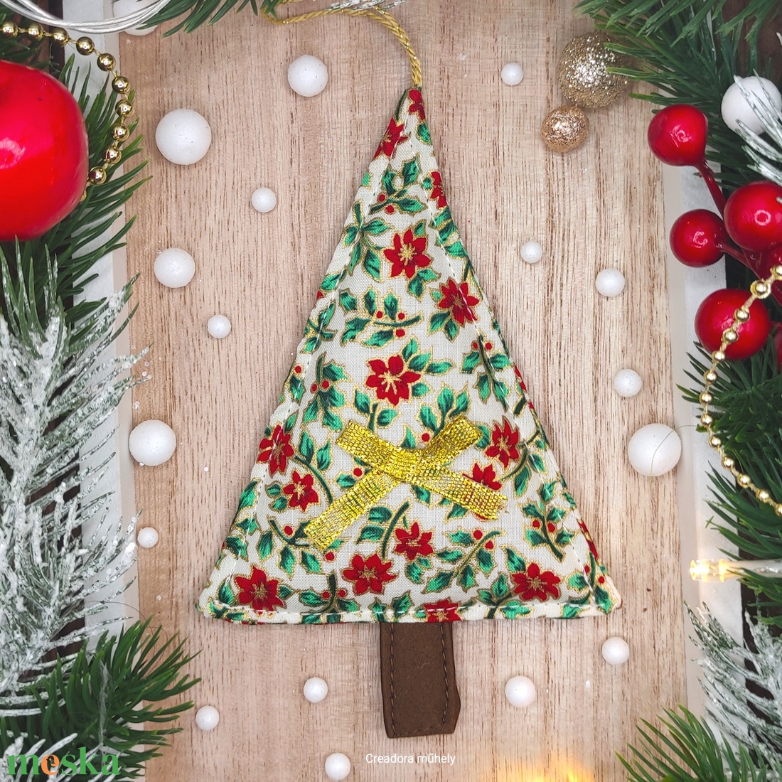 Karácsonyfa függő, textil fenyőfa, mikulásvirág - karácsony - karácsonyi lakásdekoráció - karácsonyi lakásdíszek - Meska.hu