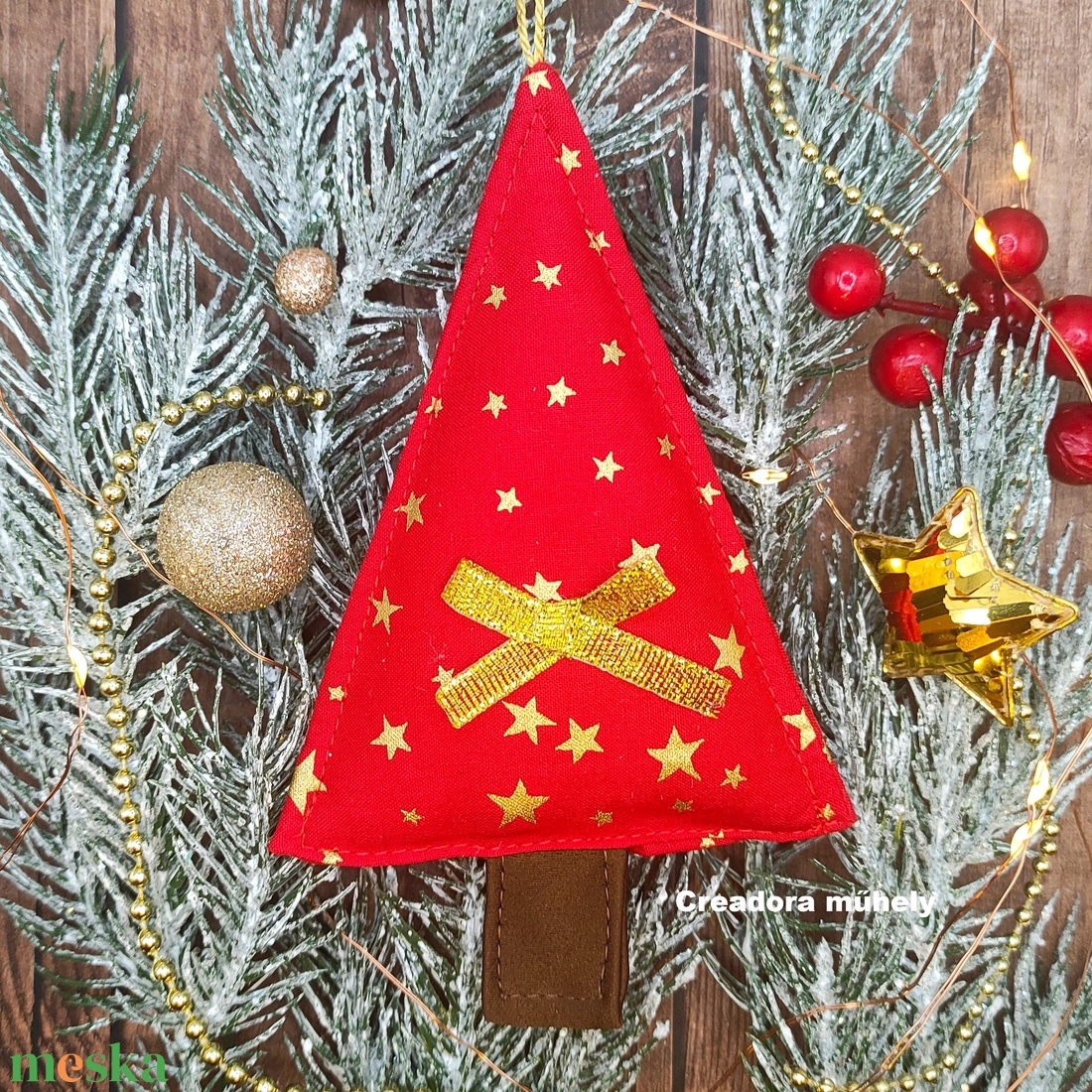 Karácsonyfa függő, textil fenyőfa függő dísz piros arany csillagos - karácsony - karácsonyi lakásdekoráció - karácsonyi lakásdíszek - Meska.hu
