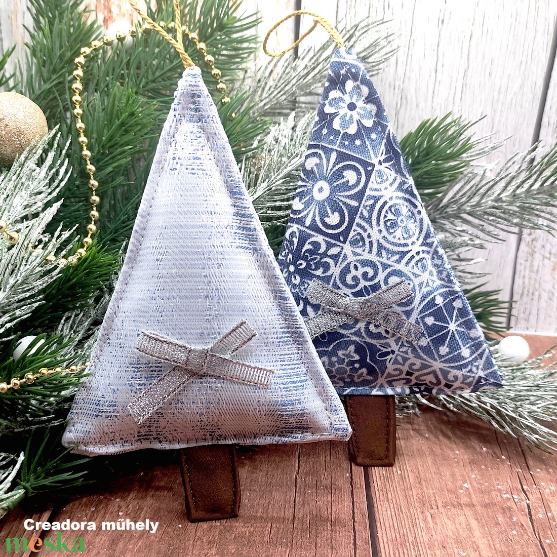 Karácsonyfa függő dísz, textil fenyőfa csomag fehér-ezüst-kék 2 darabos - karácsony - karácsonyi lakásdekoráció - karácsonyfa, grincsfa - Meska.hu