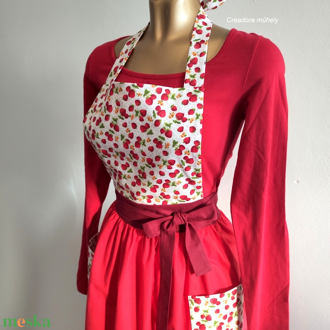 Csinos női kötény - otthon & életmód - konyhafelszerelés, tálalás - konyhai textil - kötény - Meska.hu