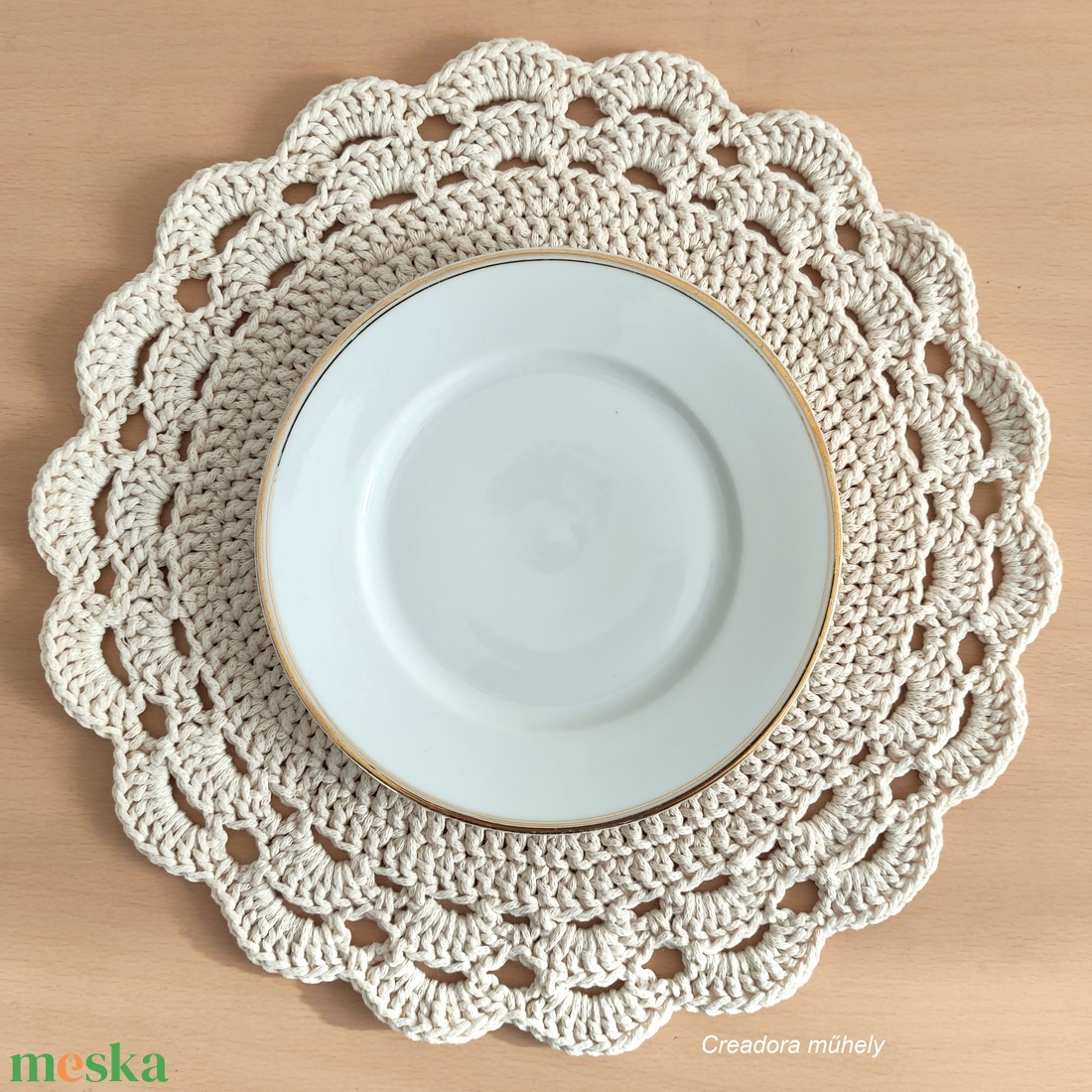 Horgolt tányéralátét több színben - otthon & életmód - konyhafelszerelés, tálalás - tálalás - tányér- és poháralátét - Meska.hu