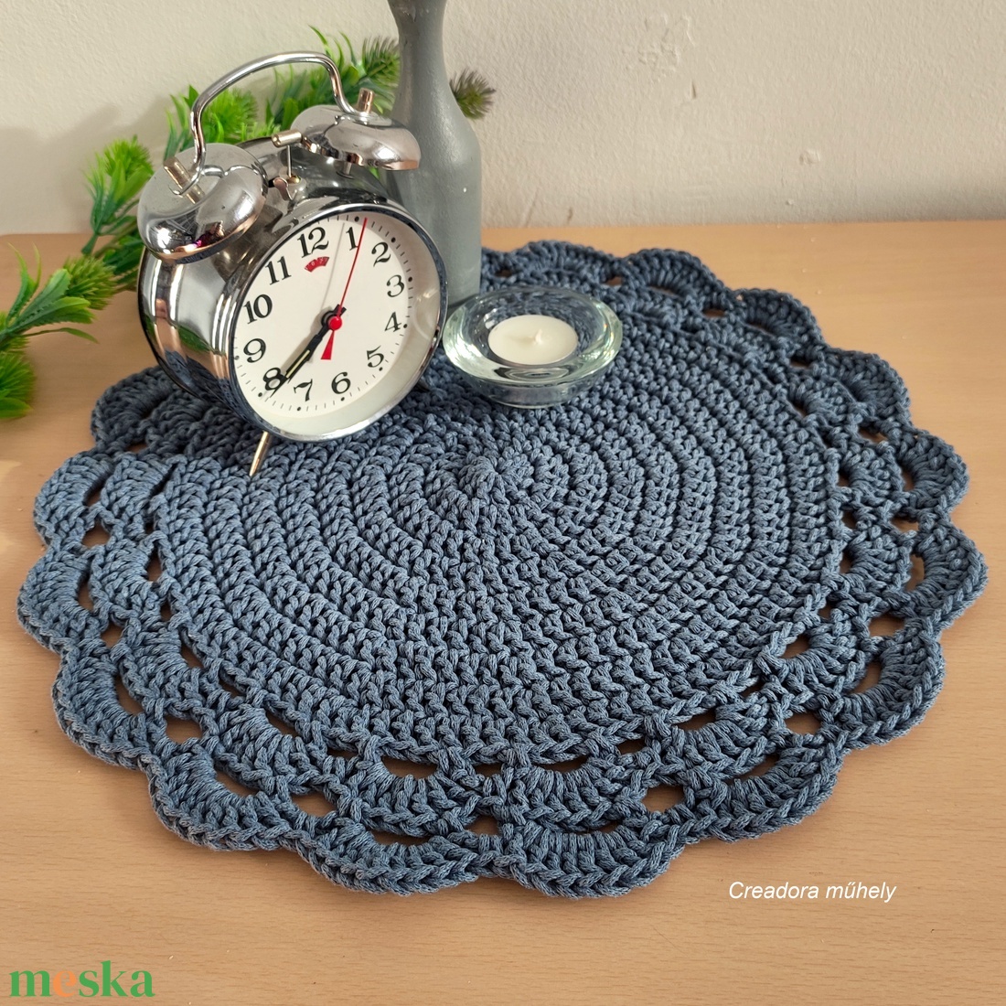 Horgolt kis terítő, asztalközép többféle színeben - otthon & életmód - lakástextil - abrosz, terítő - díszterítő polcra, komódra - Meska.hu