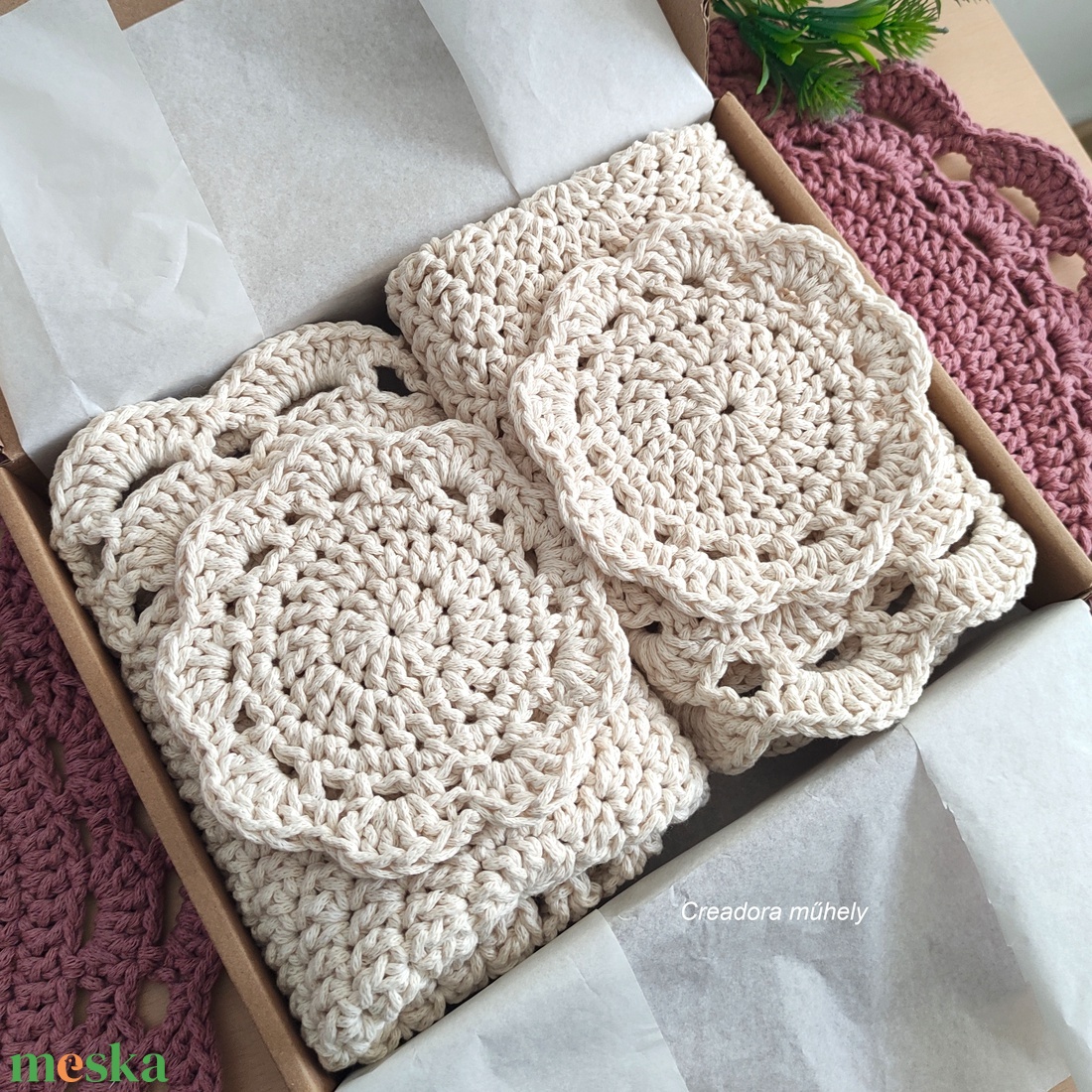 Horgolt pohár- és tányéralátét csomag választott színben - otthon & életmód - konyhafelszerelés, tálalás - tálalás - tányér- és poháralátét - Meska.hu