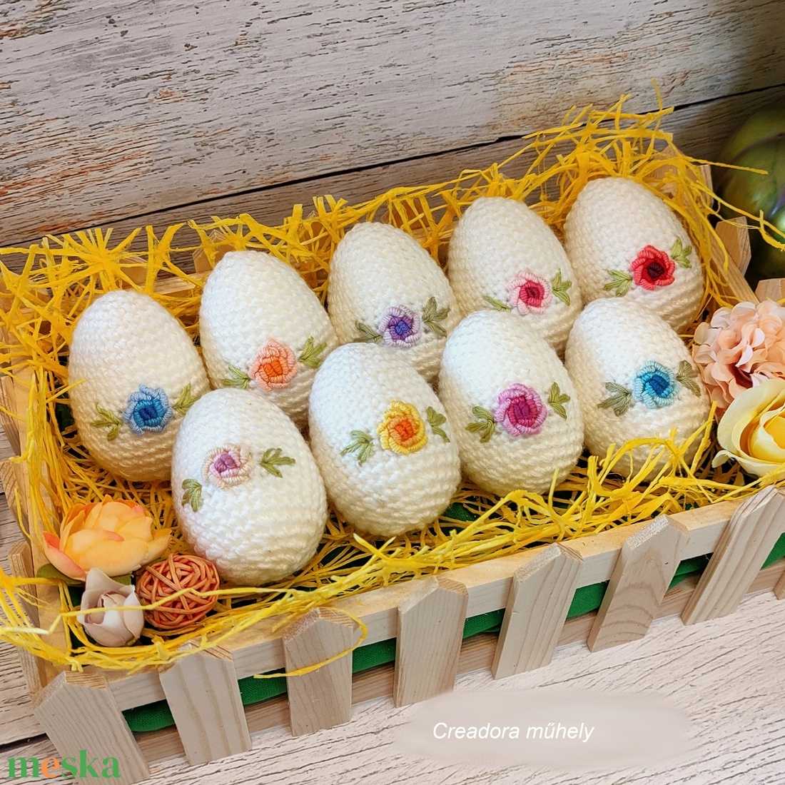 Horgolt húsvéti tojások és tojás nyuszi csomagban - ünnepi díszek, dekorációk - húsvéti díszek és dekorációk - húsvéti tojás, hímestojás - Meska.hu