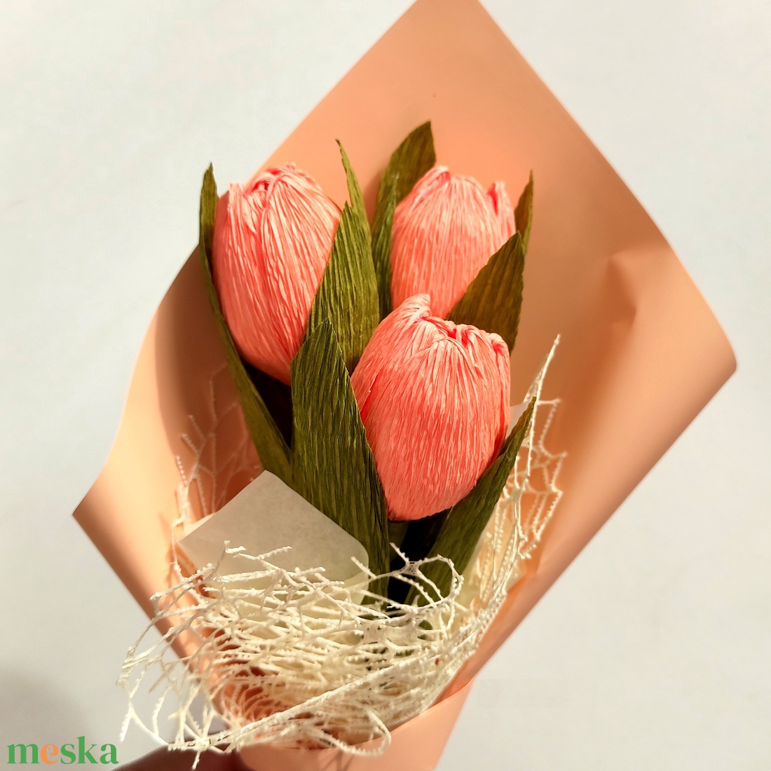 Tulipán csokor anyák napjára, egy szálas választható színben kísérőkártyával - otthon & életmód - virágdekoráció - virágok - virágcsokor - Meska.hu