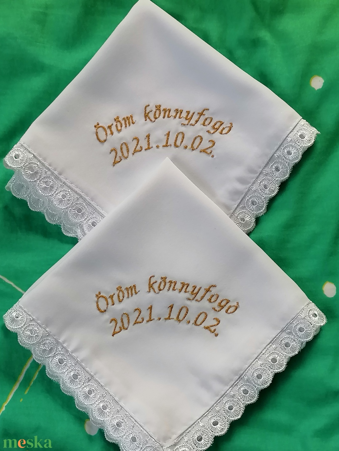 Örömkönny fogó kendő - esküvő - emlék & ajándék - köszönőajándék - Meska.hu Örömkönny fogó kendő - esküvő - emlék & ajándék - köszönőajándék - Meska.hu