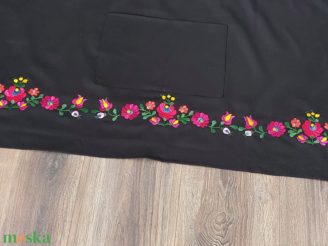 Kötény - otthon & életmód - konyhafelszerelés, tálalás - konyhai textil - kötény - Meska.hu Kötény - otthon & életmód - konyhafelszerelés, tálalás - konyhai textil - kötény - Meska.hu