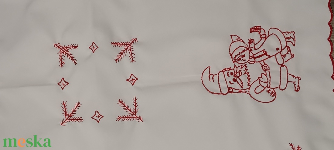 Karácsonyi terítő  - karácsony - karácsonyi lakásdekoráció - ünnepi asztaldekoráció - Meska.hu