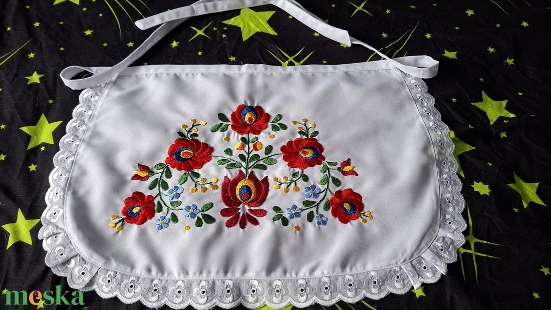 Kötény  - esküvő - ruha - menyecske ruha - Meska.hu