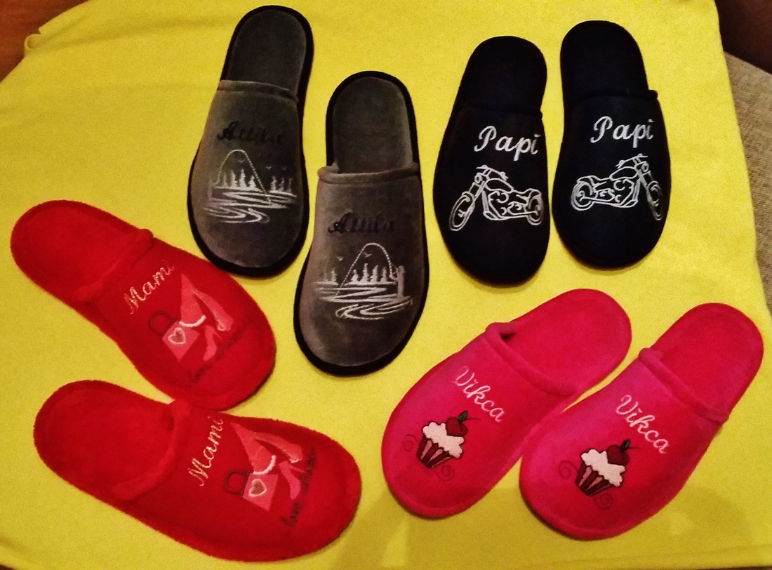  Vidám, meleg, hímzett szobapapucs téli estékre,  -  - Meska.hu