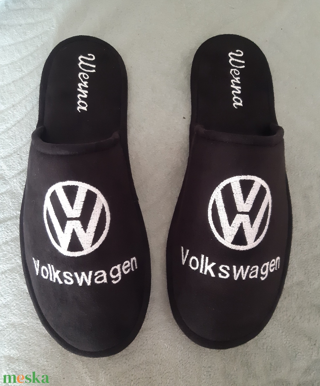 Szobapapucs  autó márkák  rajongóinak( Volvo. Audi, Ferrari, Suziki, Toyota még sok egyéb vásárlói kérésnek megfelelóen) - ruha & divat - cipő & papucs - mamusz & házicipő - Meska.hu