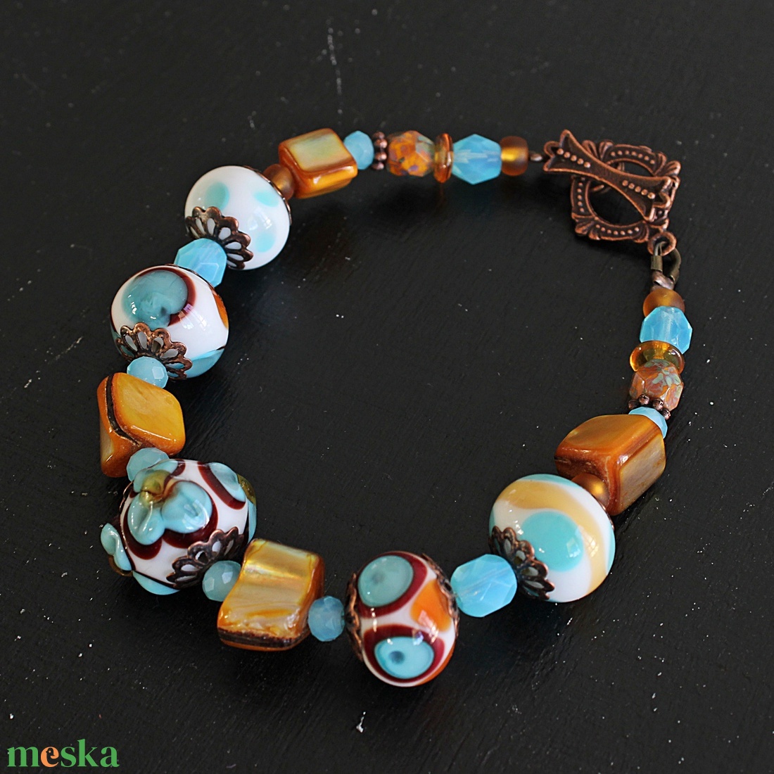 Riviera - tengerparti hangulatú egyedi lámpagyöngy karkötő, MURÁNÓI üveg ékszer, klasszikus stílusú üvegékszer  - ékszer - karkötő - gyöngyös karkötő - Meska.hu