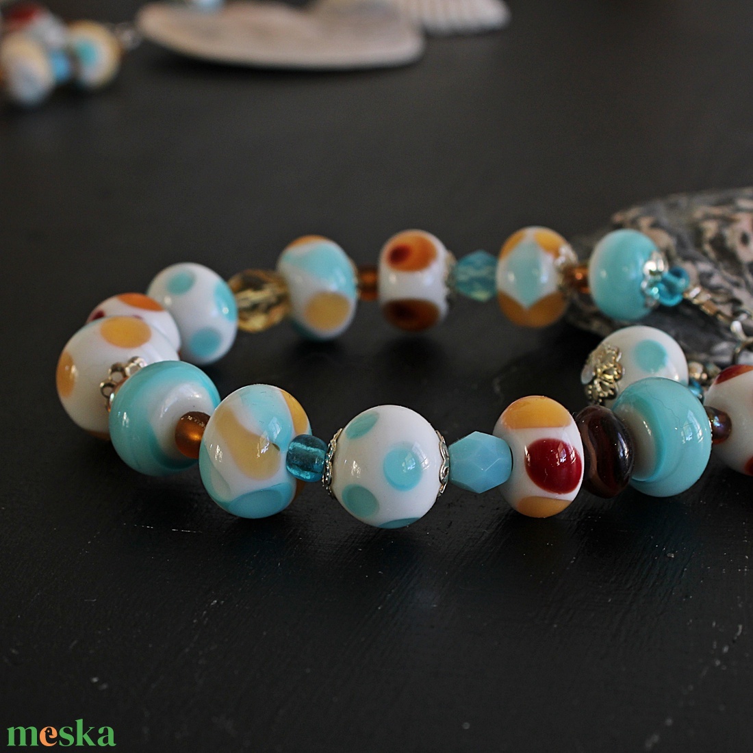 Riviera - tengerparti hangulatú egyedi lámpagyöngy karkötő, MURÁNÓI üveg ékszer, klasszikus stílusú üvegékszer  - ékszer - karkötő - gyöngyös karkötő - Meska.hu